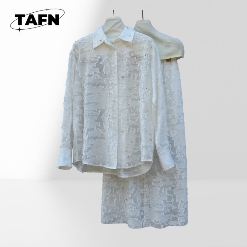Ladies Modern Two Piece Dress  - Women'S Formal Day Wear บทวิจารณ์และราคา