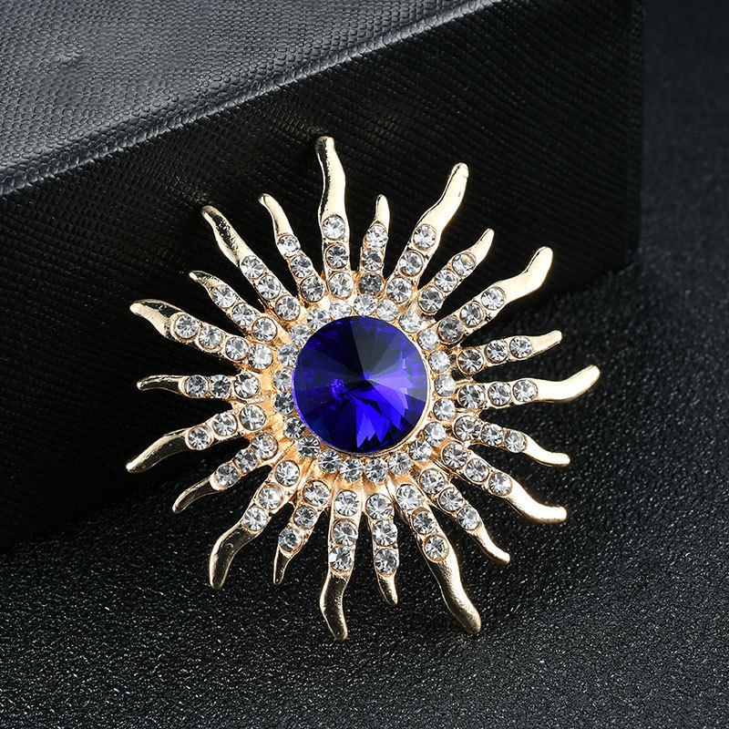 New Flower Brooch Trend Style  - Women Formal Wear Trends บทวิจารณ์และราคา