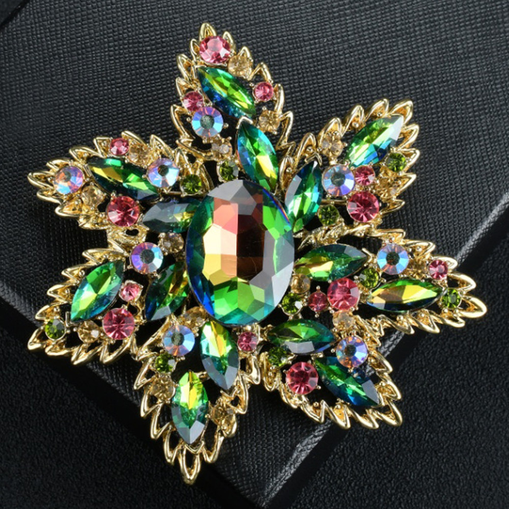 New Flower Brooch Trend Style  - Women Formal Wear Trends บทวิจารณ์และราคา