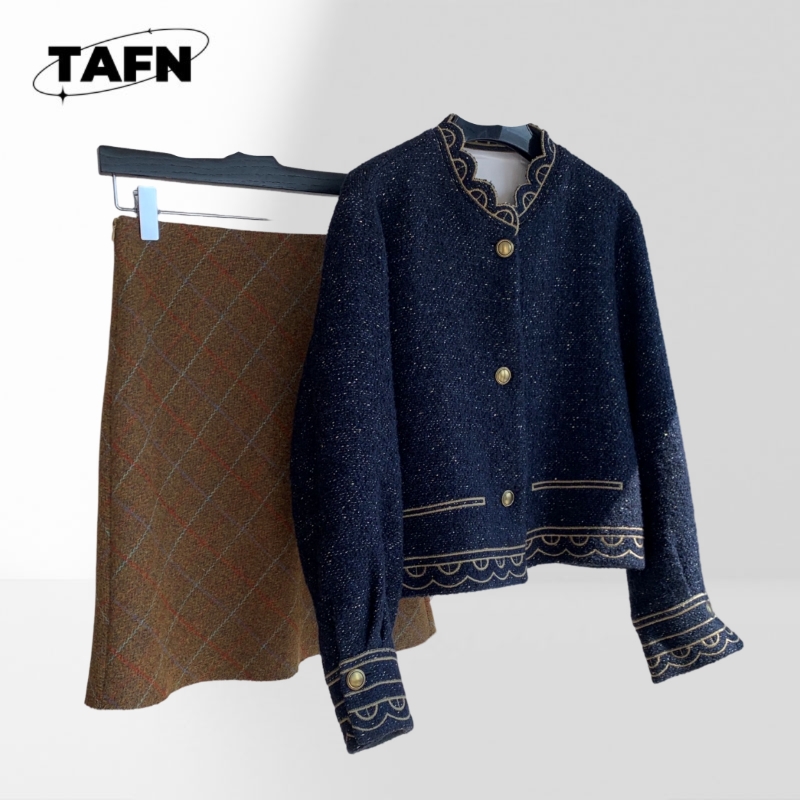 Fashion-Forward Women's Skirt  - Women'S Formal Day Wear บทวิจารณ์และราคา