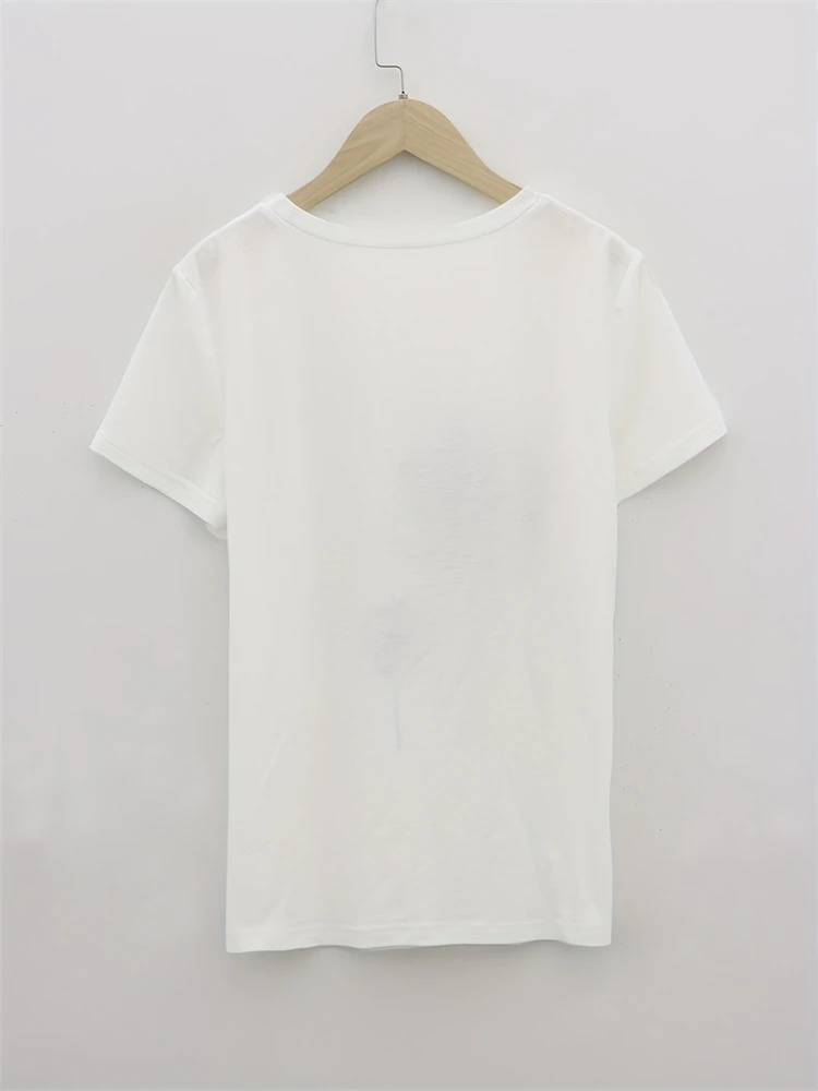 Vibrant Cityscape Women's Tee  - Women'S Formal Day Wear บทวิจารณ์และราคา