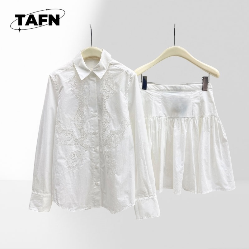 Ladies Trendy Short Skirt Set  - Women'S Formal Day Wear บทวิจารณ์และราคา